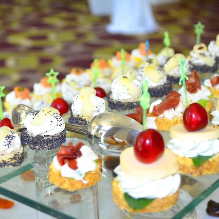 Flamingo Grand Hotel & Spa アルベナ エクステリア 写真
