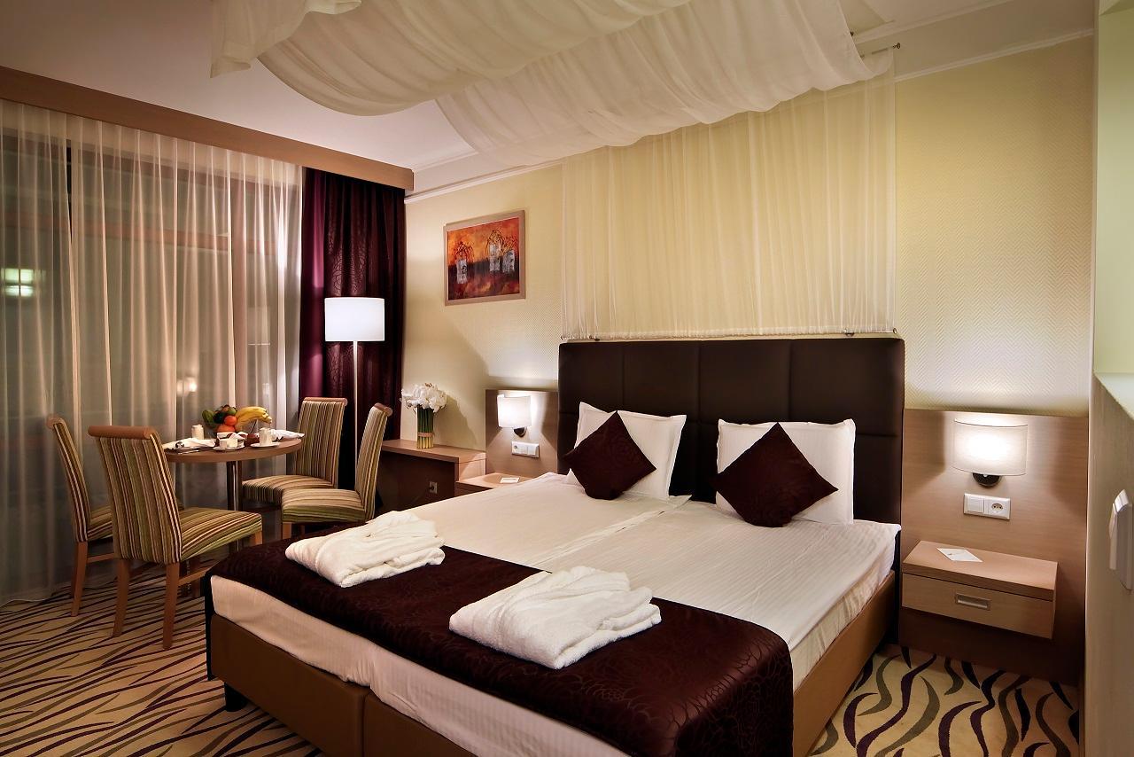 Flamingo Grand Hotel & Spa アルベナ エクステリア 写真