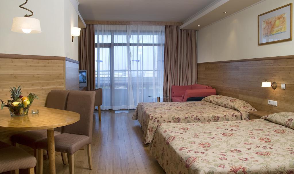 Flamingo Grand Hotel & Spa アルベナ エクステリア 写真