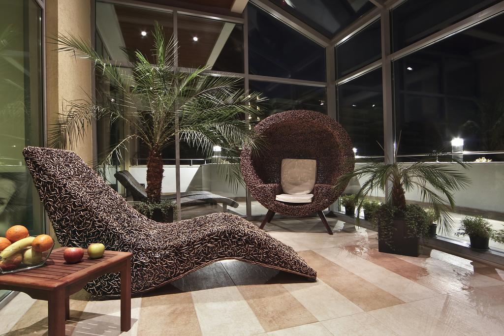 Flamingo Grand Hotel & Spa アルベナ エクステリア 写真