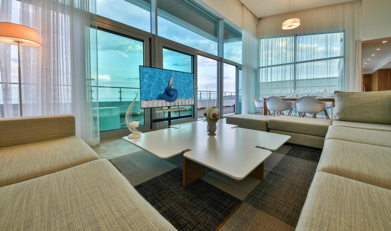 Flamingo Grand Hotel & Spa アルベナ エクステリア 写真